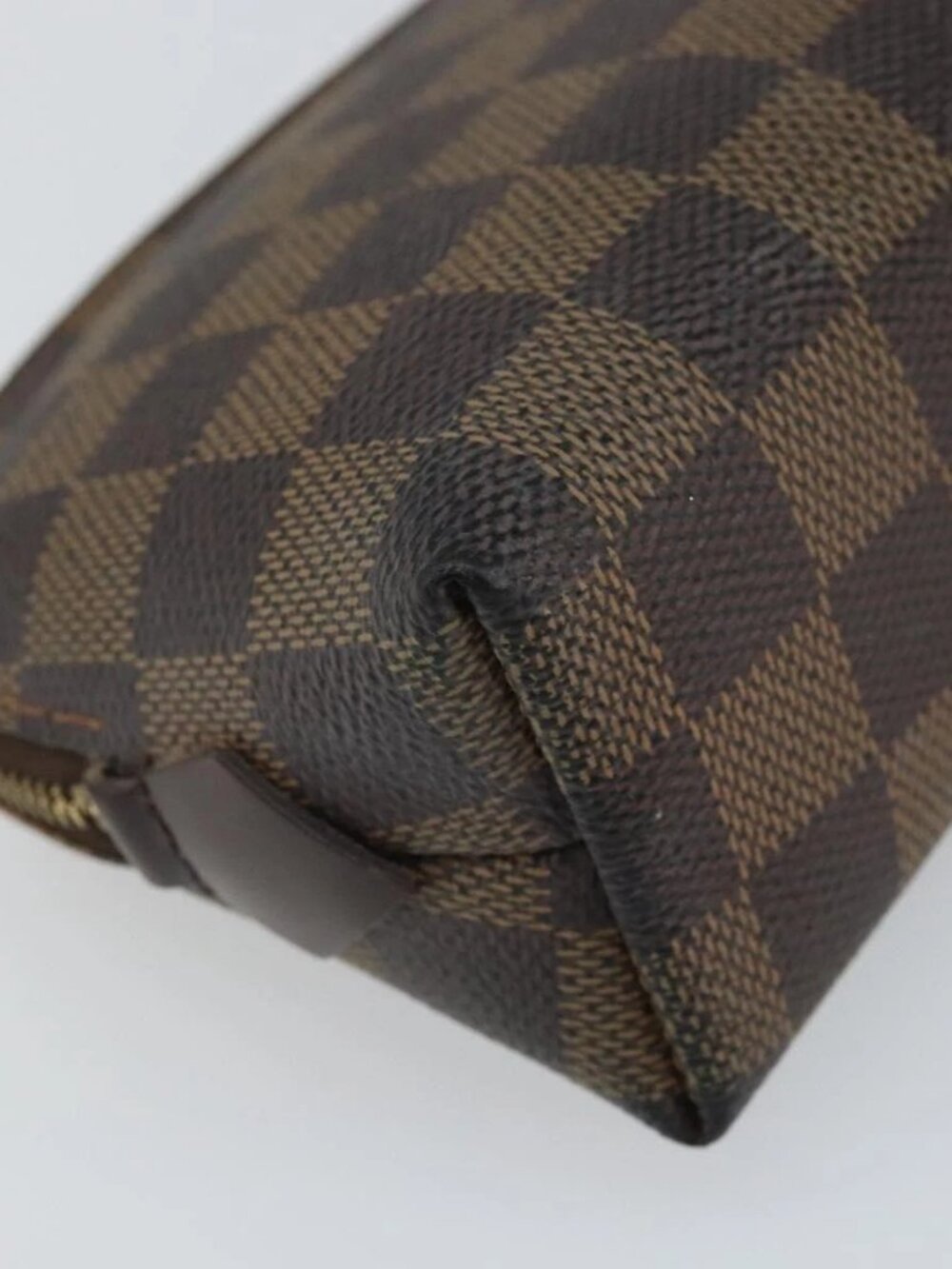 LOUIS VUITTON Damier Ebene Pochette Cosmetic PM Pouch - Picture 4 of 16